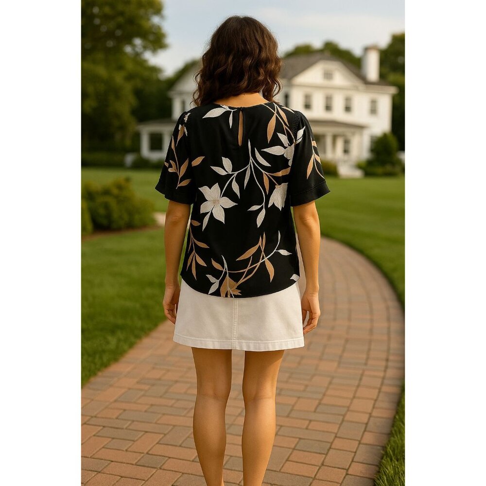 Ann Taylor SP Black Floral Blouse Flutter Sleeves Lightweight Career Top - Picture 4 of 10
